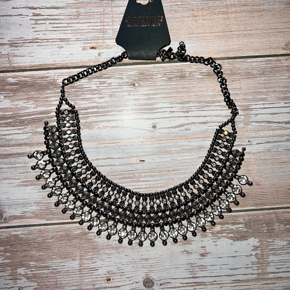 Elegant Black Beaded Necklace